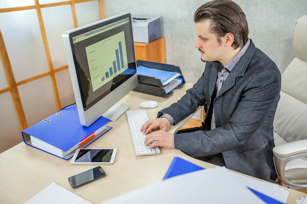 young-businessman-working-from-his-office_181624-24379.jpg